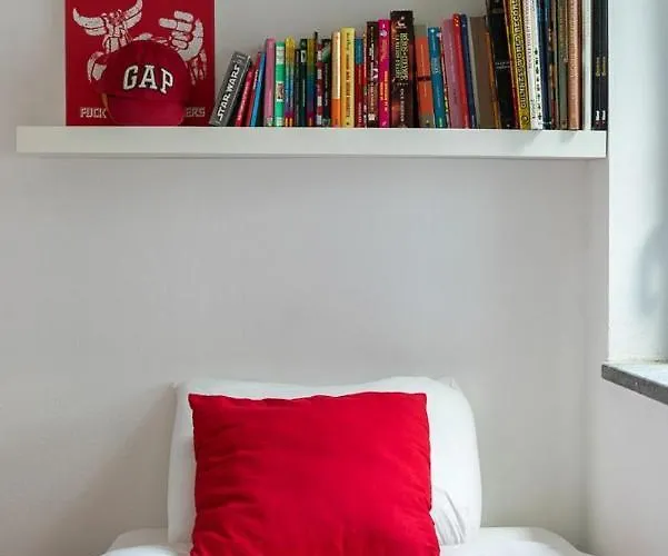 Stendhal - By Lovecomo Semesterbostad Menaggio